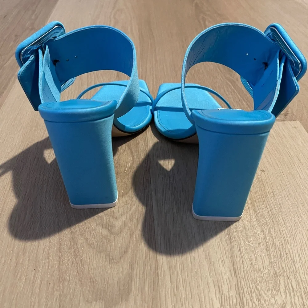 The Attico Satin Cutout Accent Slides Blue 38.5 - Picture 9 of 11